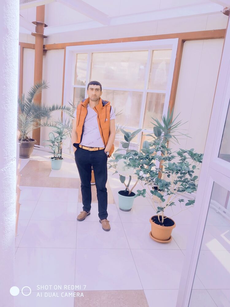  --,   Artur, 34 ,   ,   , c 