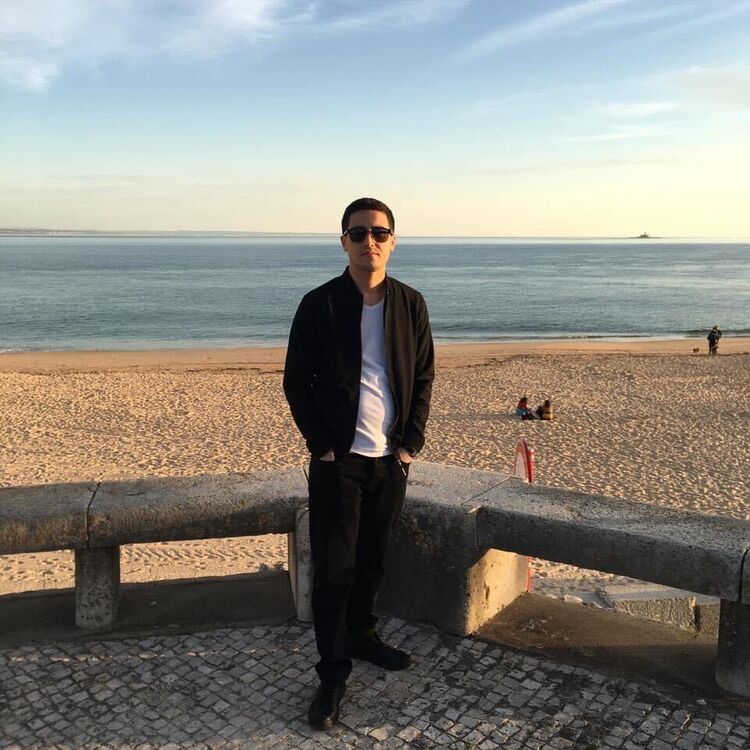  24231861  Isco, 27 ,    