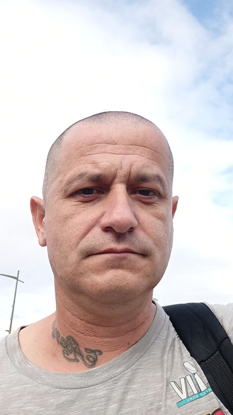  53252711  , 41 ,    
