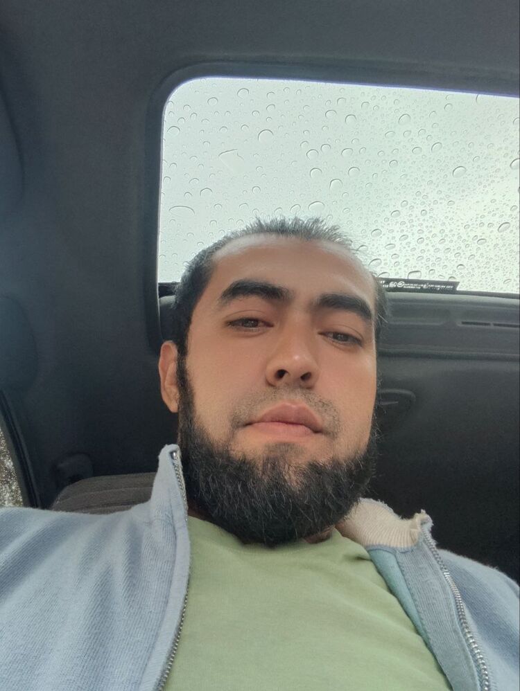  47469241  Ali, 41 ,    