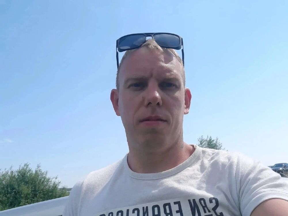  34734101  Aleksandr, 40 ,    