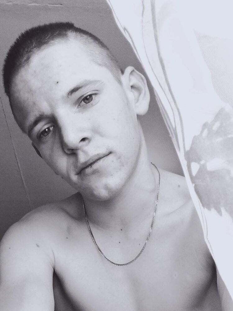 ���� 25272251 ����� ��������, 21 ���, ���� ���������� � ������