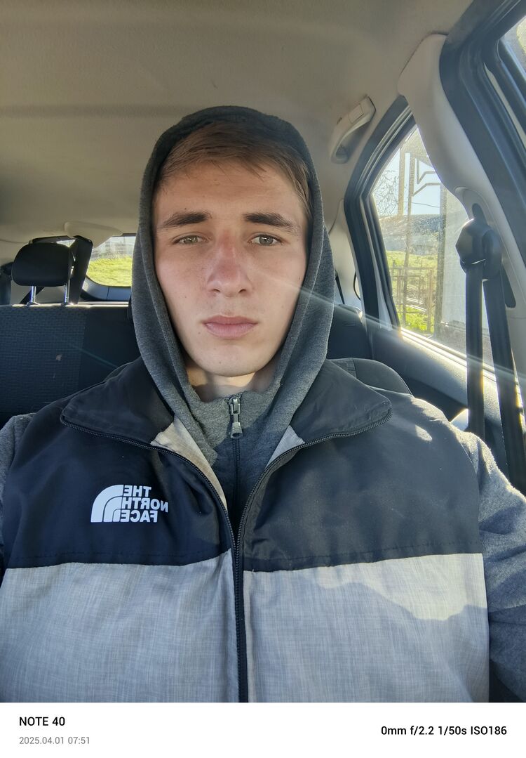 ���� 51428421 ����� Adam, 21 ���, ���� ���������� � �����������