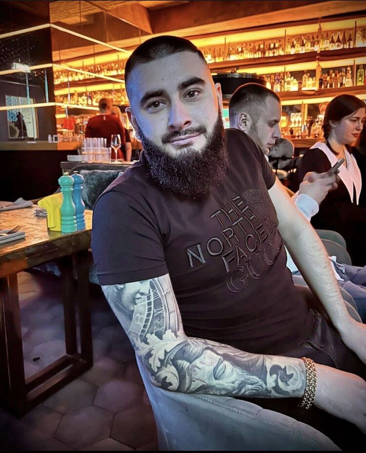  ,   Vadim, 33 ,   ,   