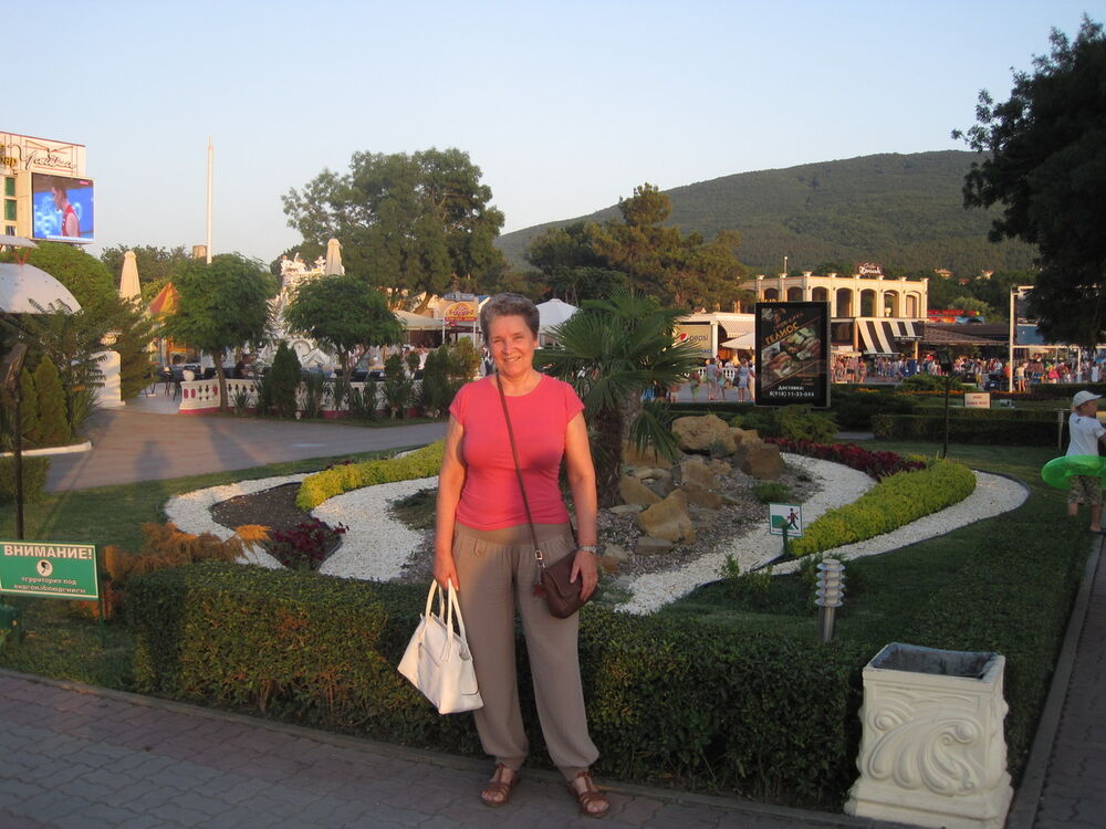 ���� 13477271 ������� Valentina, 73 ����, ���� ���������� � Koeln