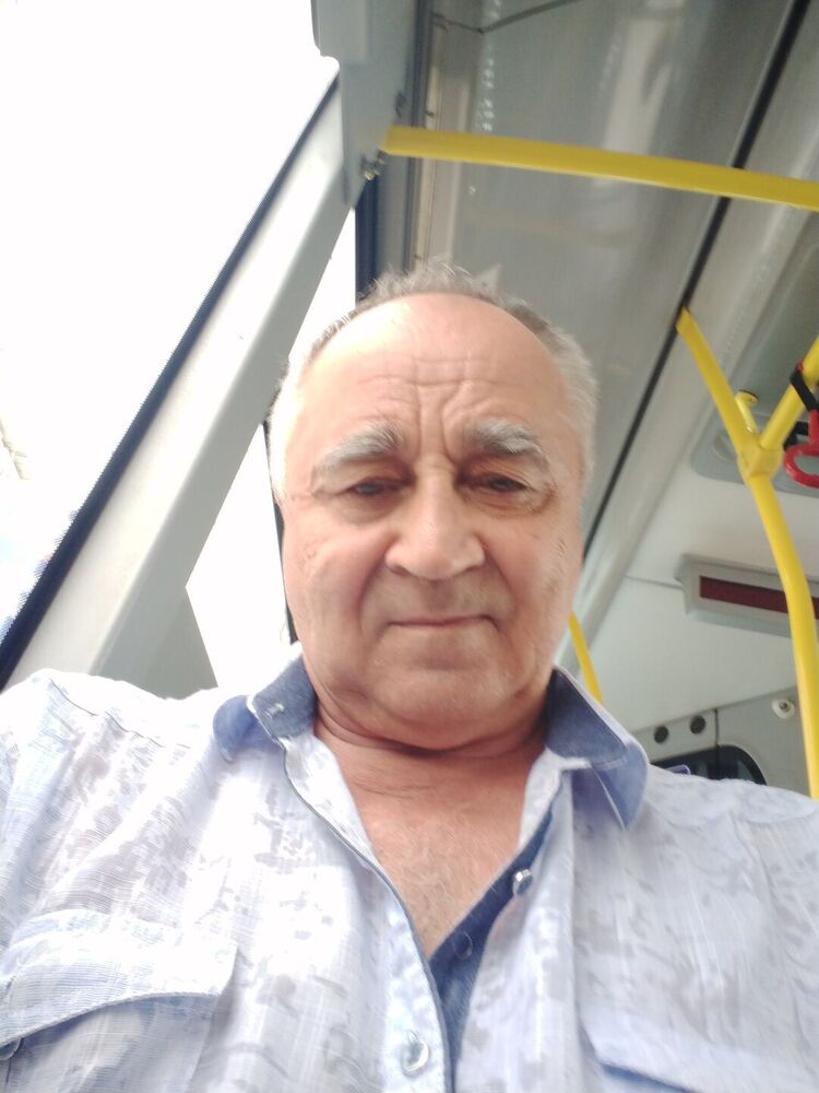  46097781  , 72 ,    