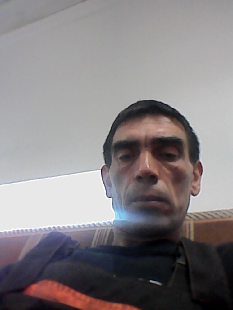  10000301  Igor, 45 ,    