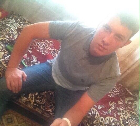  8693441  Kirill, 37 ,    