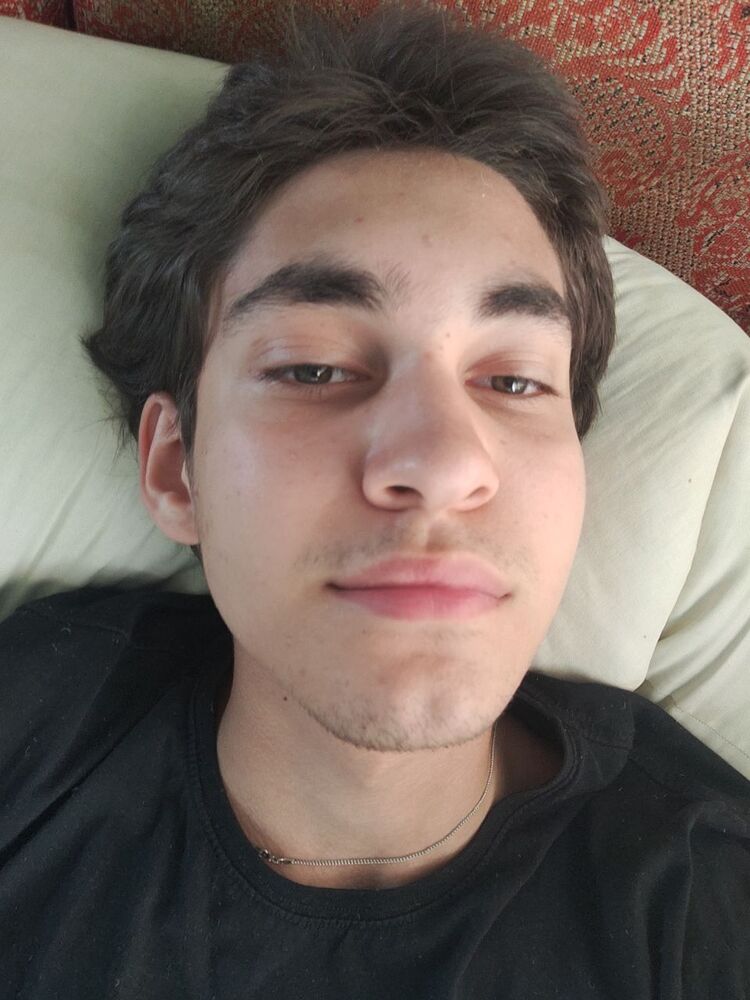  46744831  , 19 ,    