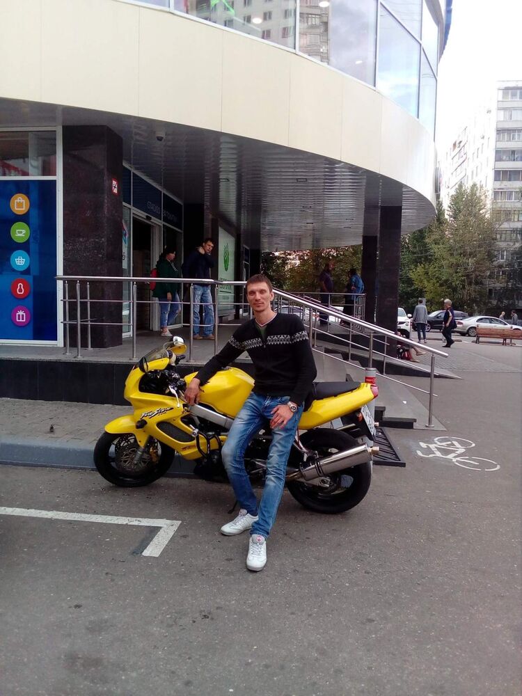 ���� 55581431 ������� �����, 43 ����, ���� ���������� � Anqing