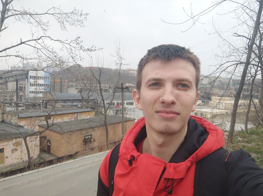  ,   Vyacheslav, 25 ,   ,   