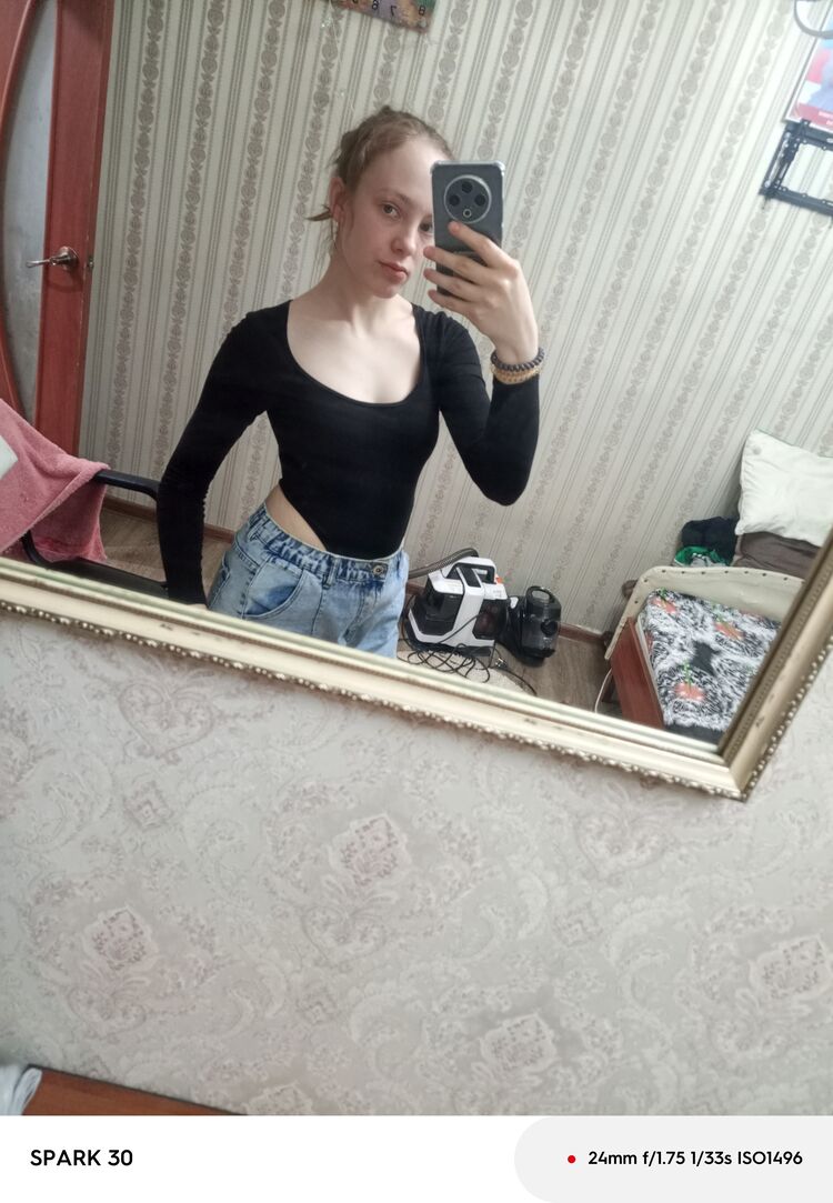  53683431  , 18 ,    