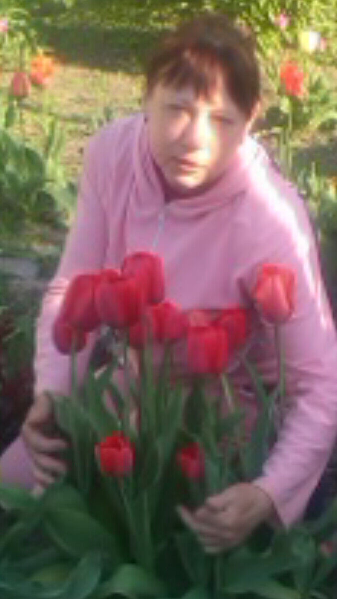  22442571  Valentina, 54 ,    