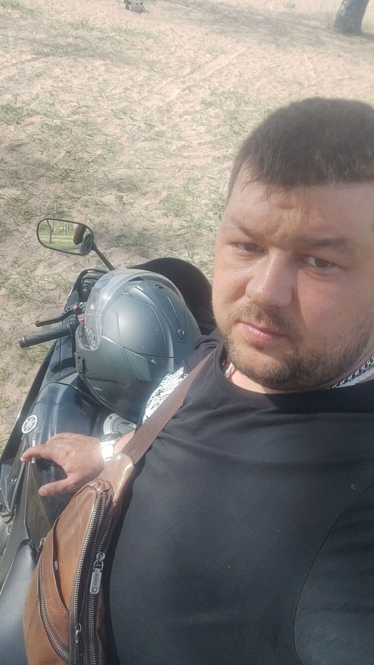  ,   Anton, 36 ,   ,   , 