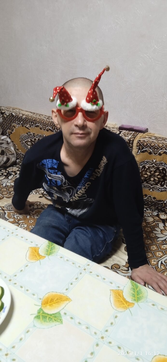  ,   Sergey, 49 ,   ,   