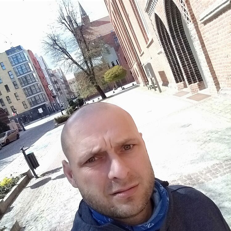  22855591  , 42 ,    Elblag