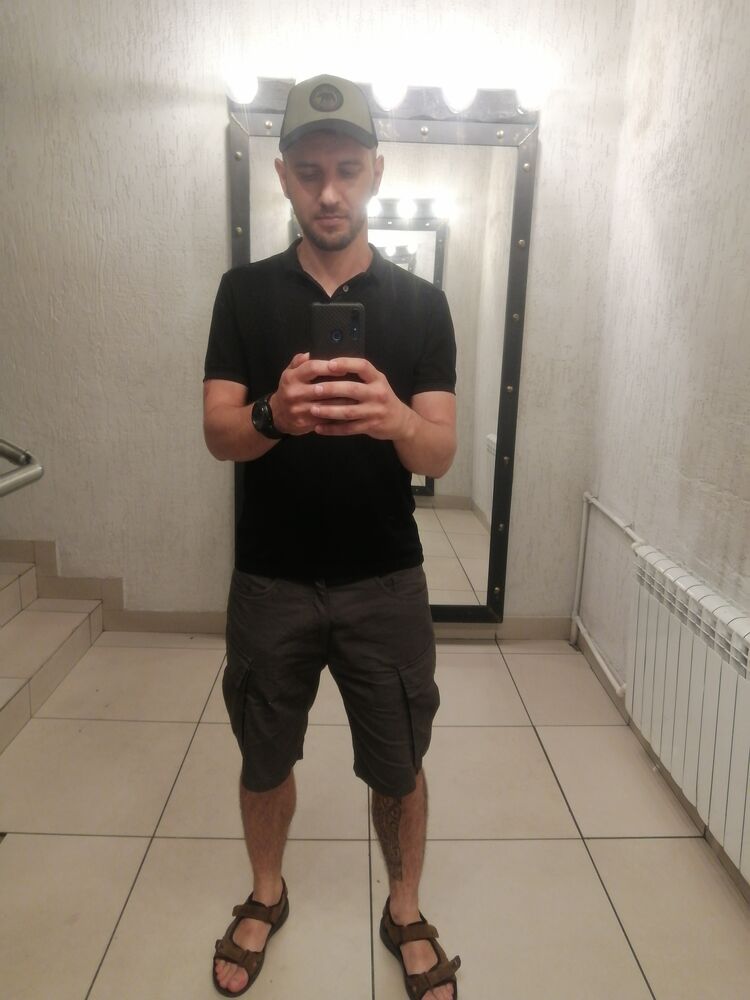  35166221  , 32 ,    