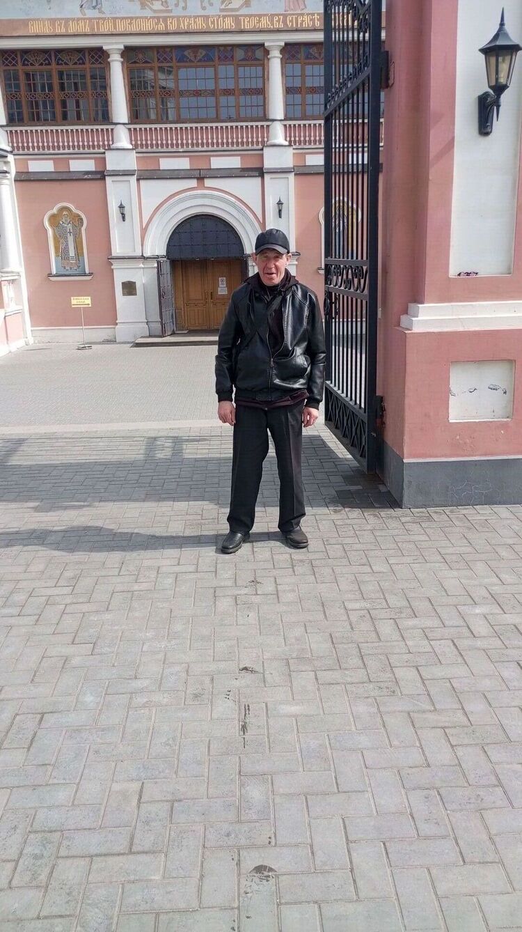  42693581  , 54 ,    