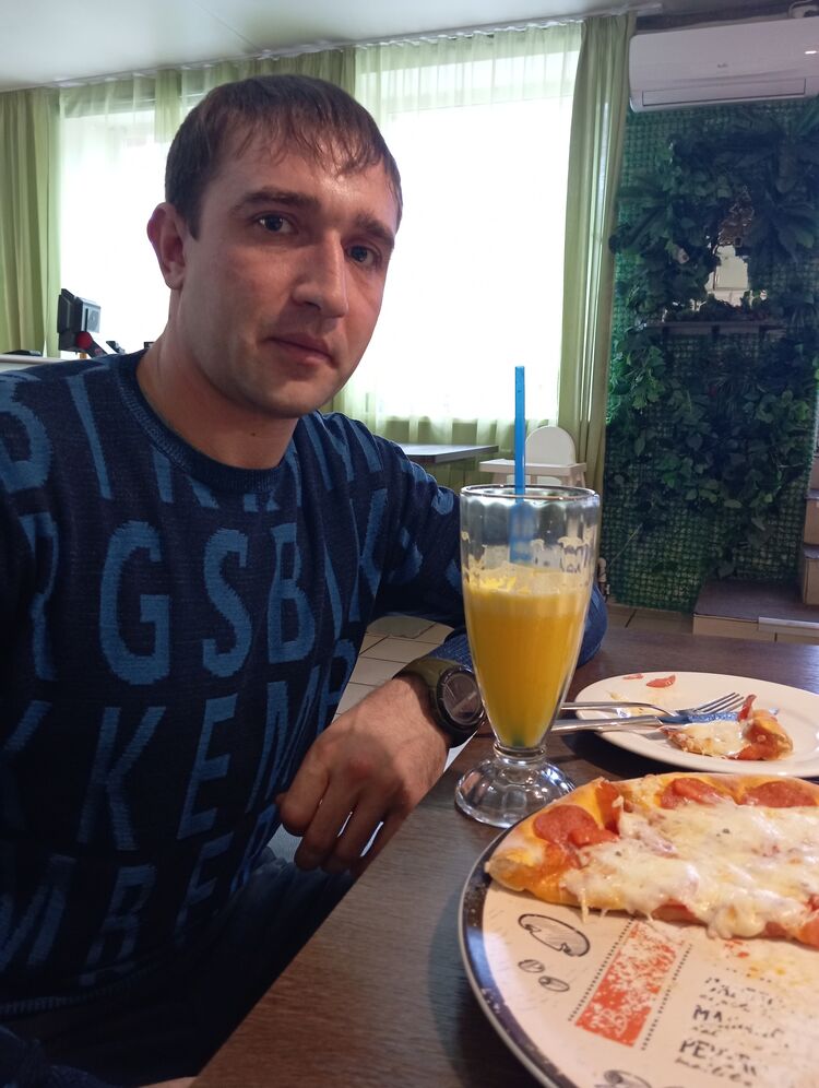  ,   Evgeny, 34 ,   c 