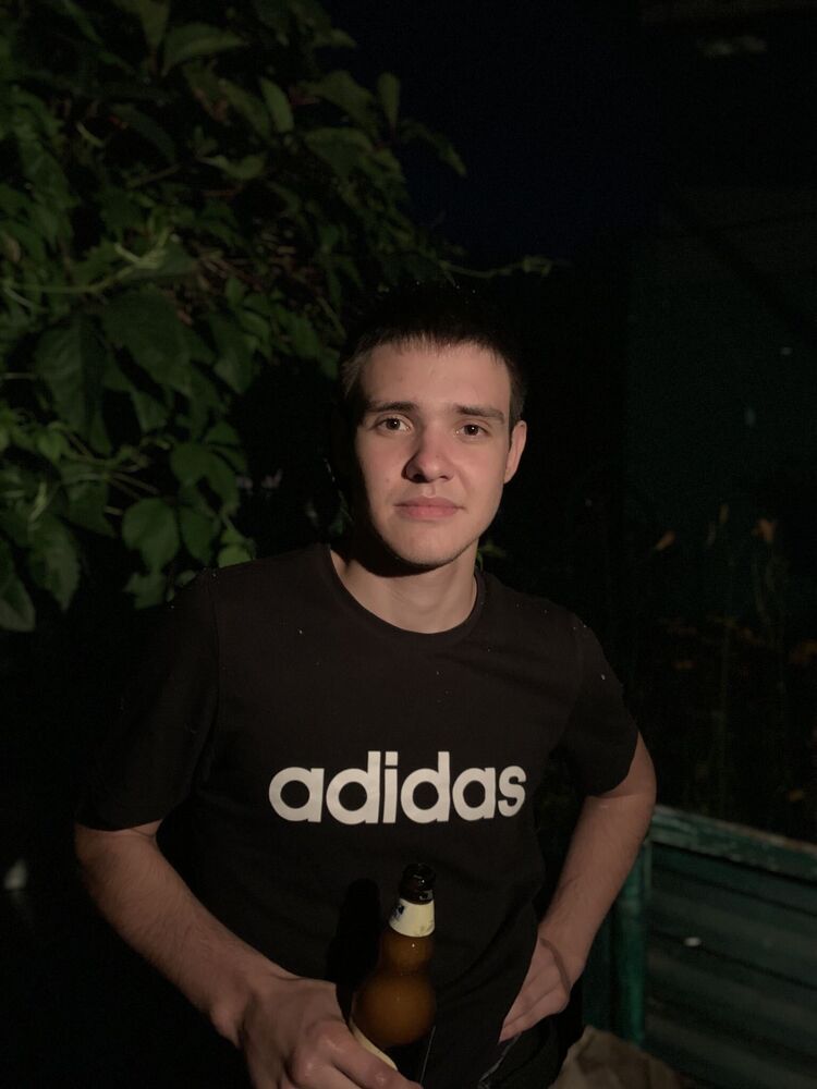  ,   Aleksander, 26 ,   ,   