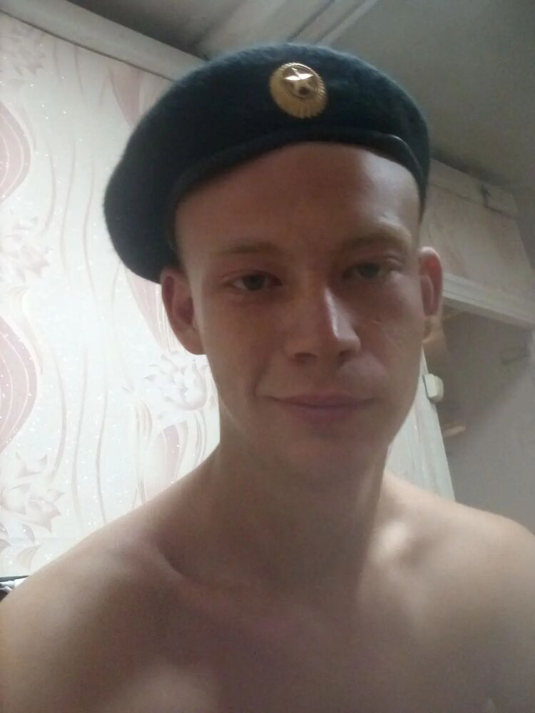  28157911  Dmitry, 21 ,    