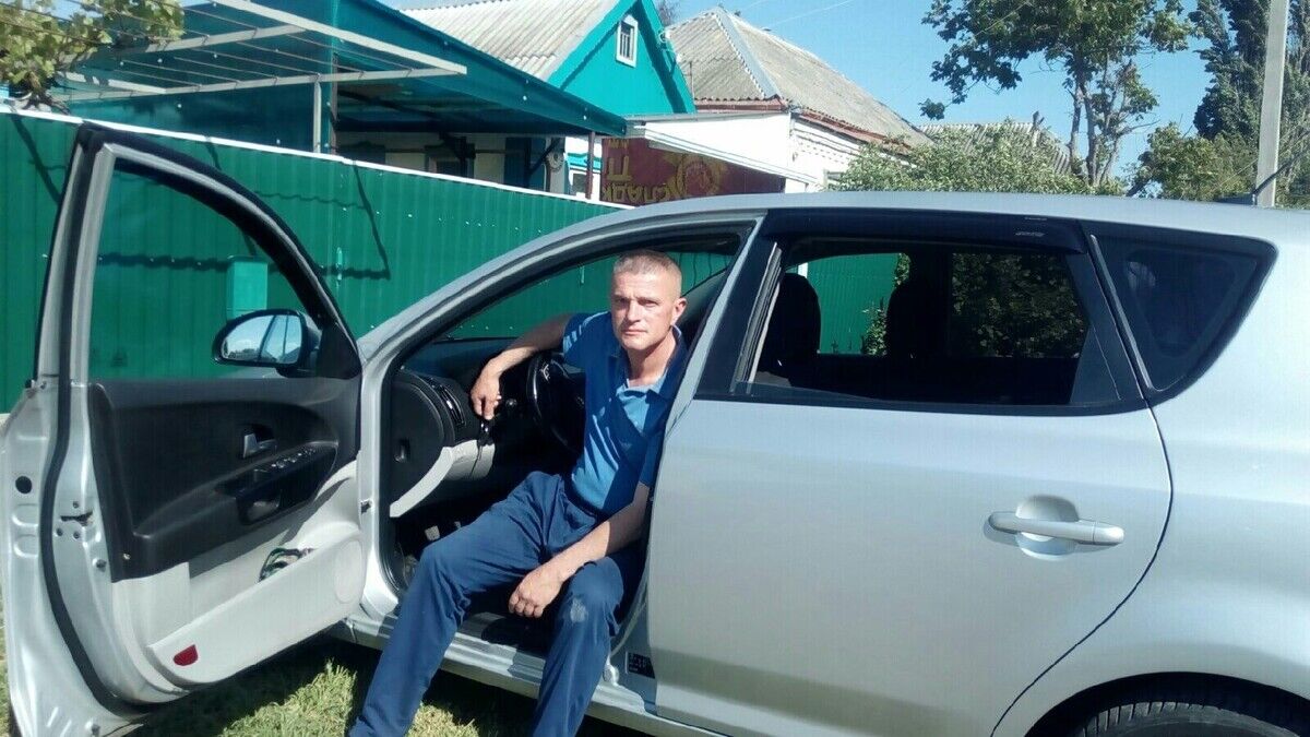  20037581  , 53 ,    