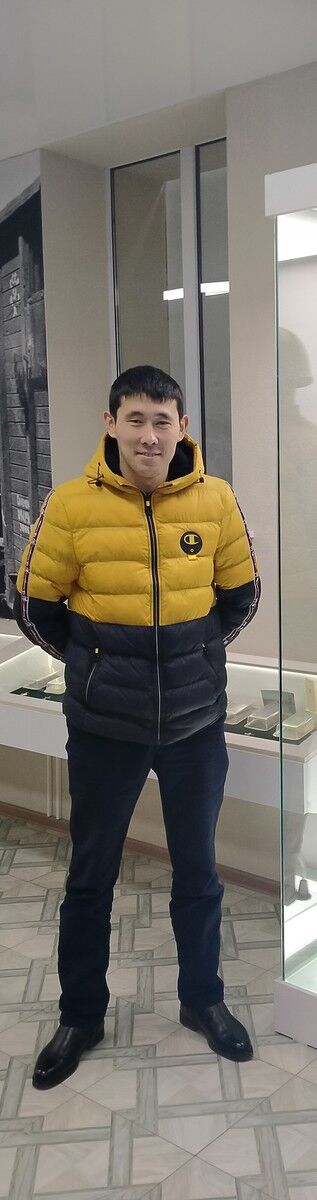 ���������� �����, ���� ������� Erkebulan, 39 ���, ������������ ��� ������, ����� � ���������, c�������� ���������