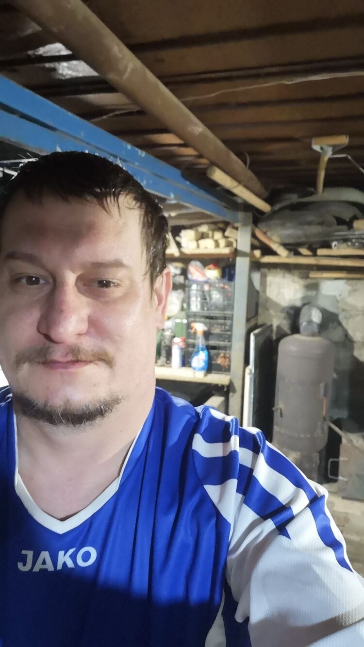  ,   Anatoliy, 38 ,   ,   