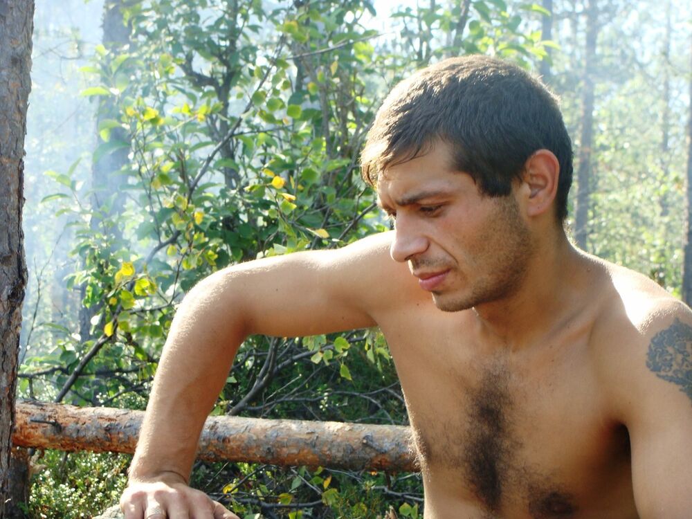  ,   Tarik, 46 ,   