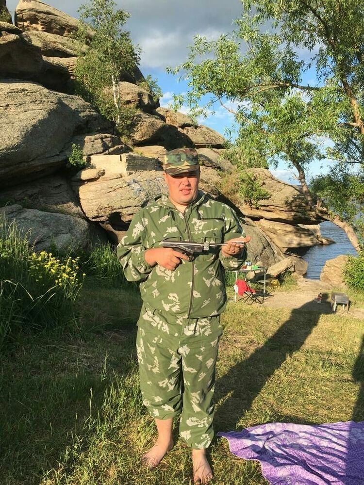  ,   Vlodimir z, 40 ,     , c 
