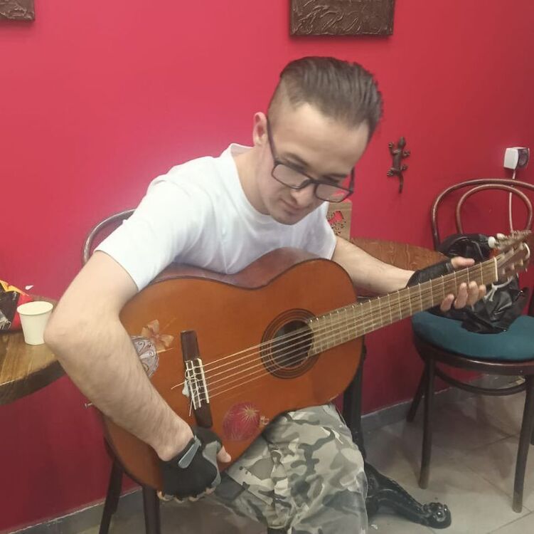 ���� 52123031 ����� Justin, 24 ����, ���� ���������� � ������