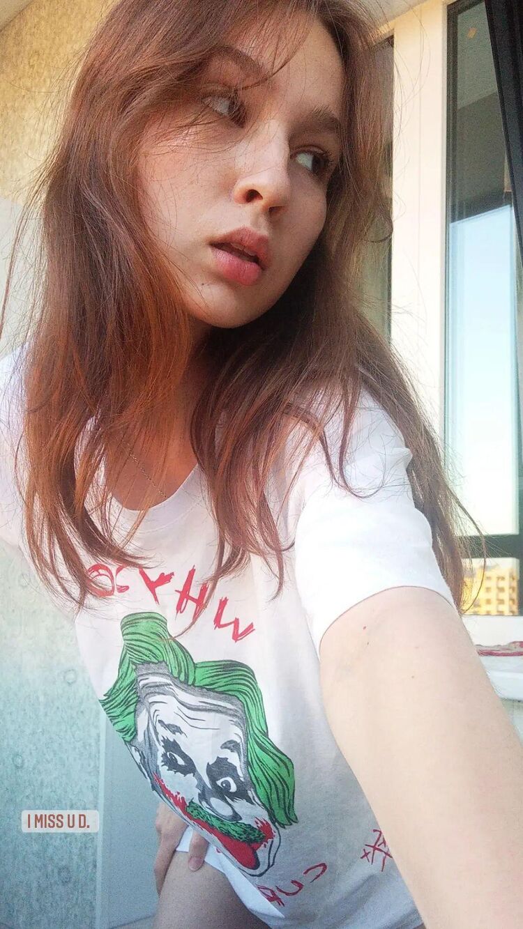  27453861  , 22 ,    -