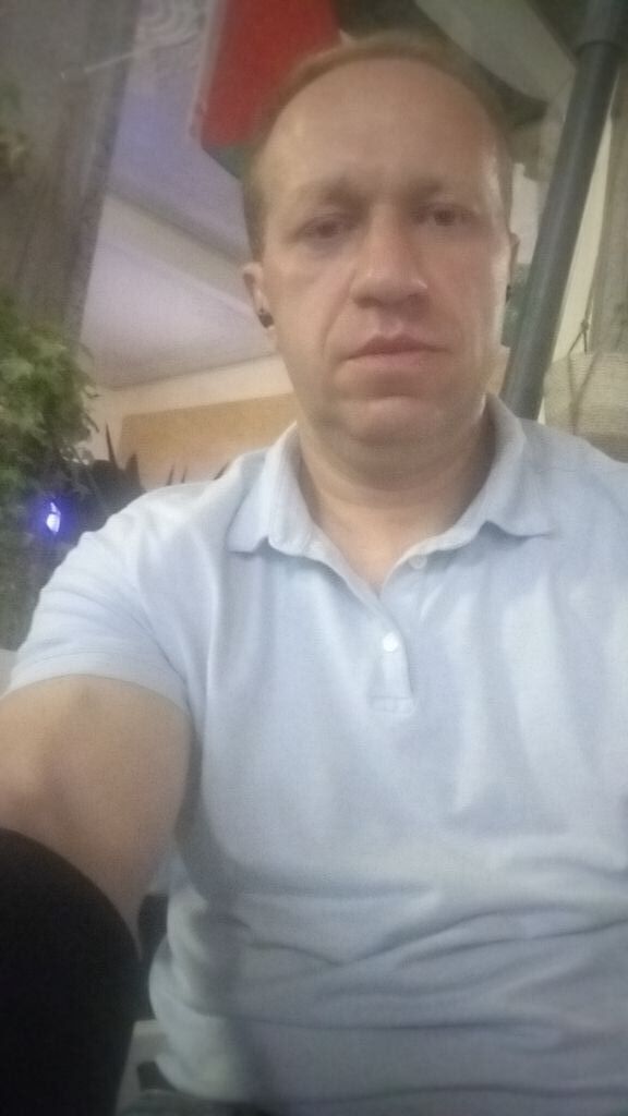  53709021  Artem, 45 ,    