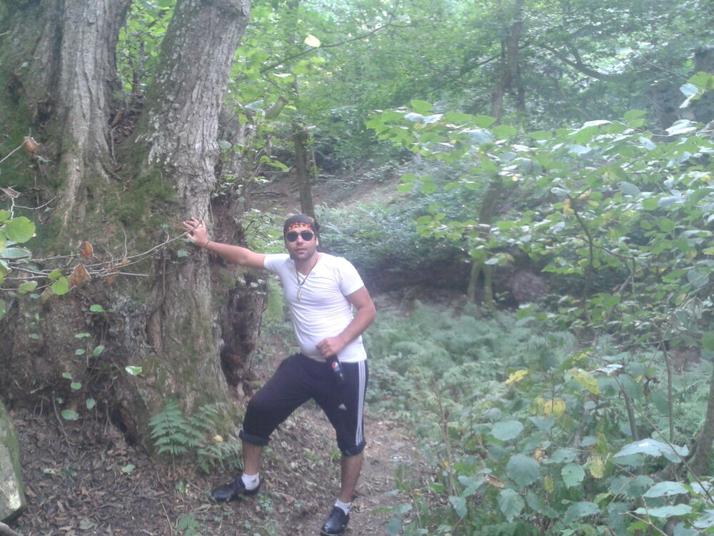  ,   Joka, 34 ,   
