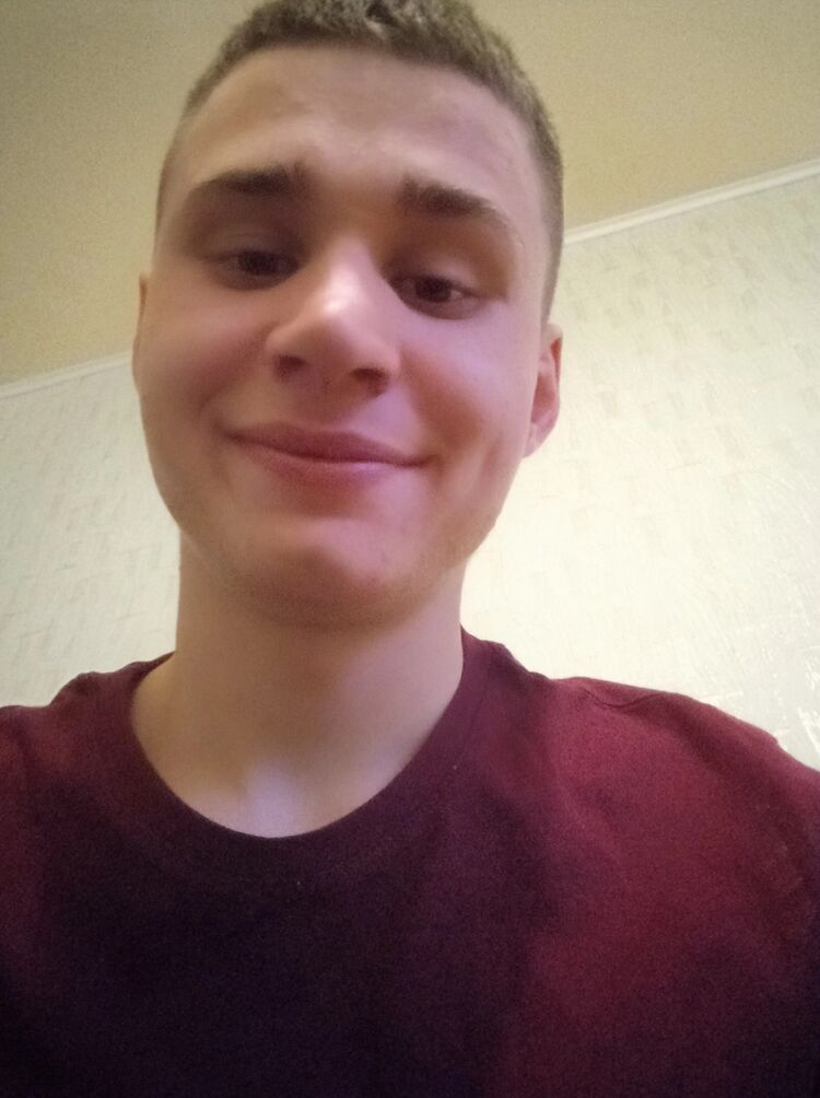  32279151  , 22 ,    