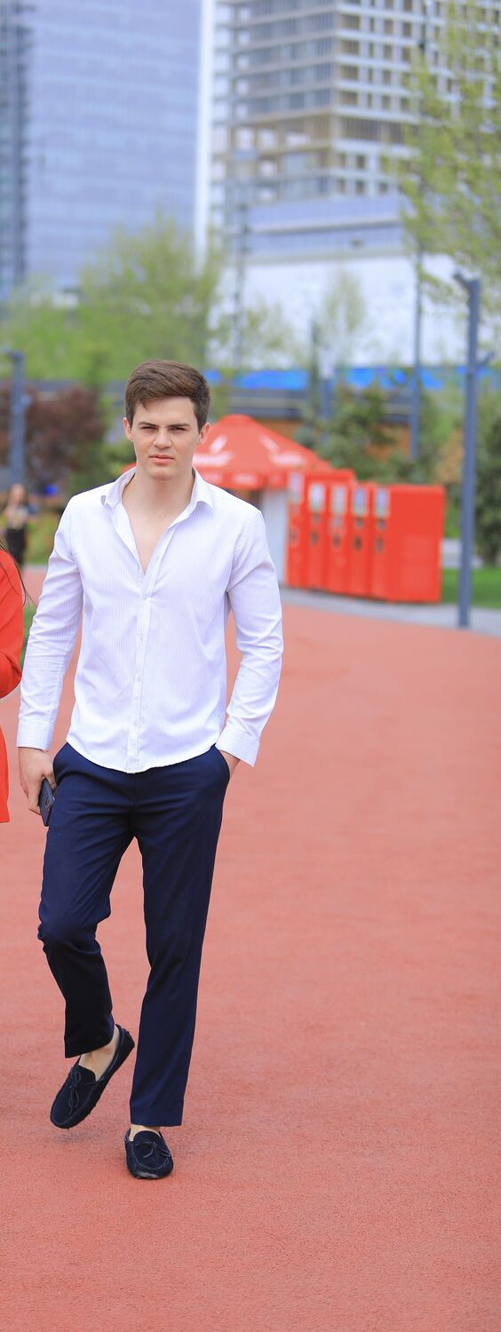  52523421  Jamshid, 22 ,    