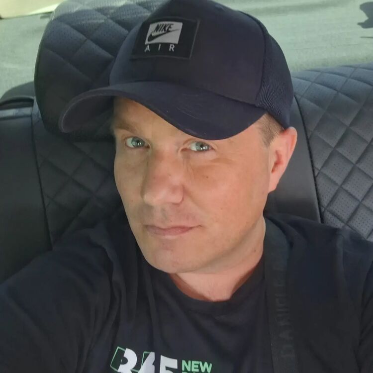  42734441  Dmitry, 42 ,    