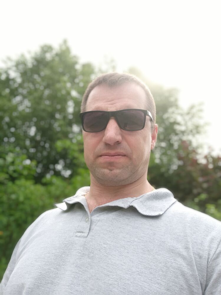  ,   Dima, 44 ,   ,   , c , 