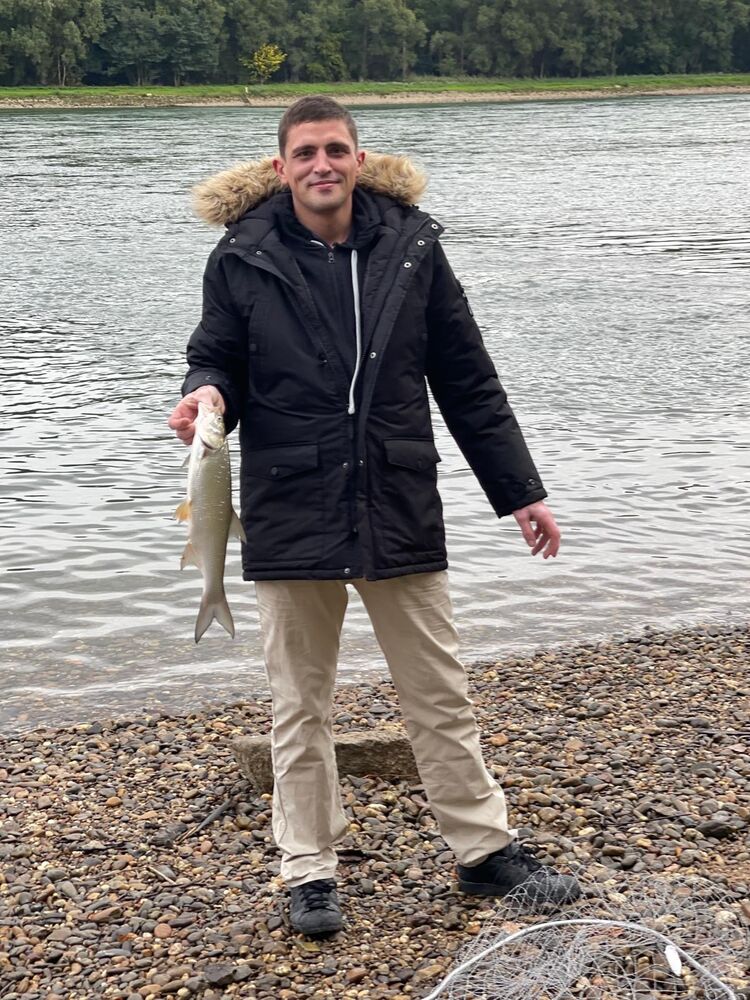 ���� 52370831 ������� ����, 37 ���, ���� ���������� � ���������-��������