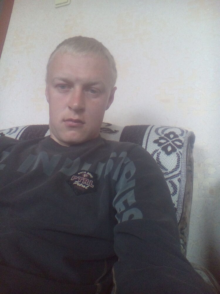  12010251  , 33 ,    