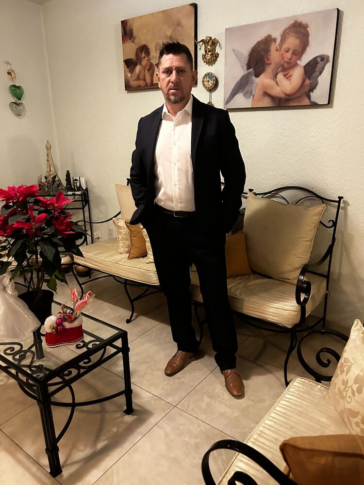  Tlalnepantla,   Ivan, 48 ,   ,   , c , 