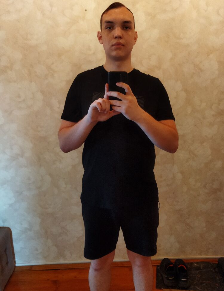  45747611  , 24 ,    