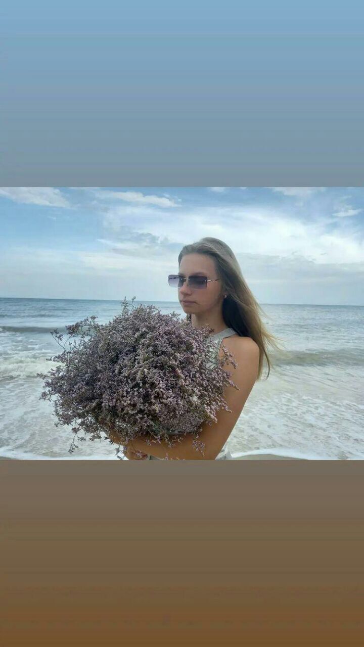  53551291  Olichka, 30 ,    