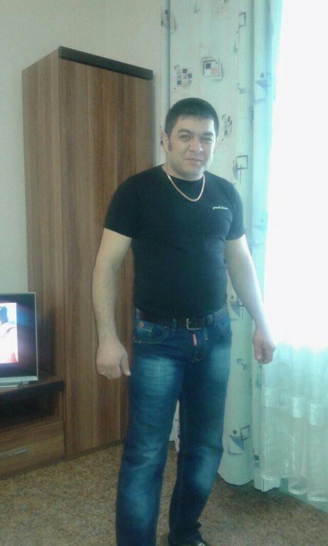 40588061  , 42 ,    