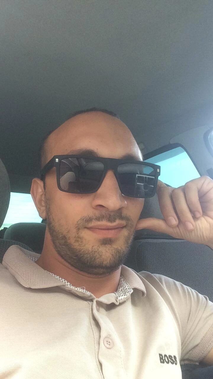  51743901  , 35 ,    