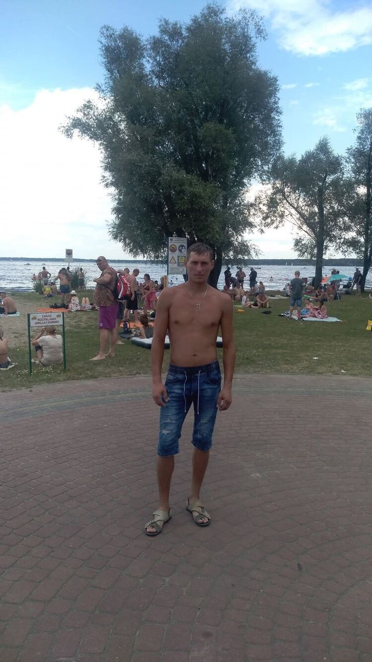  Marki,   , 35 ,   ,   