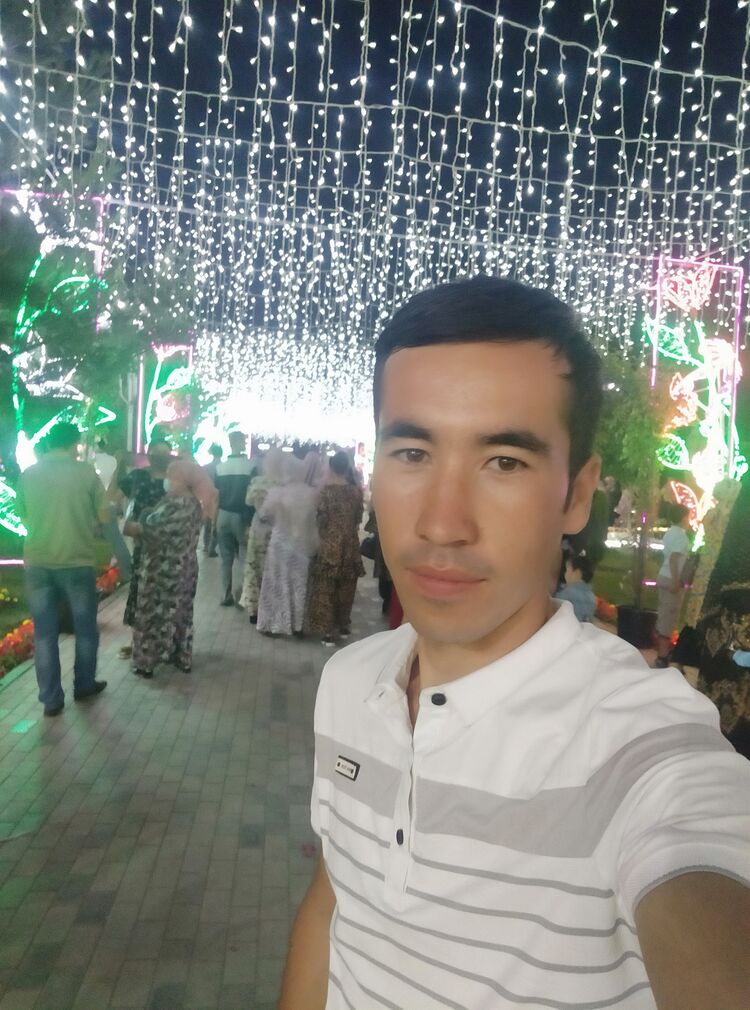  31045351  Qayumjon, 28 ,    