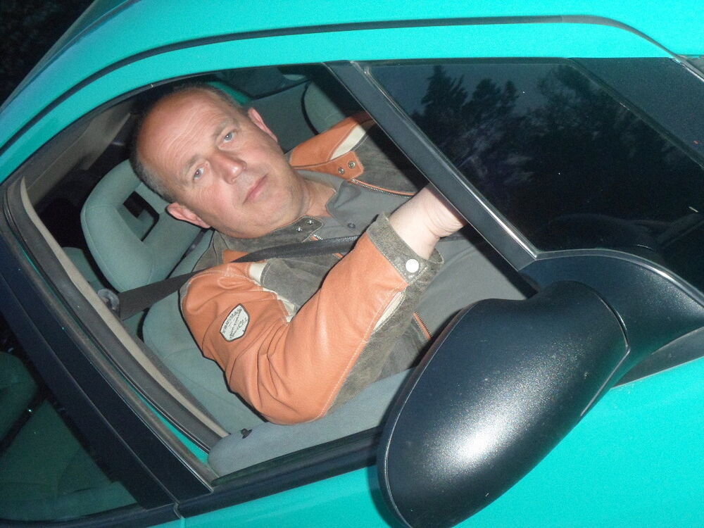 ���� 6199241 ������� Emzari, 62 ����, ���� ���������� � ������