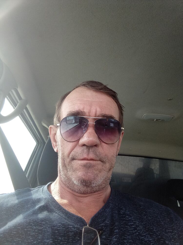  40572061  , 57 ,    