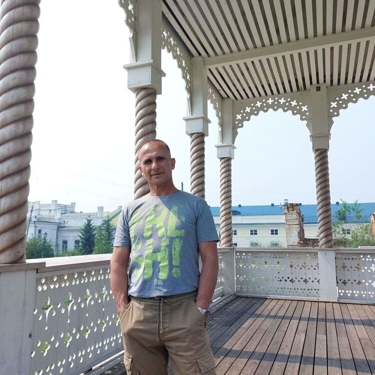  ,   Igor, 51 ,     , c , 